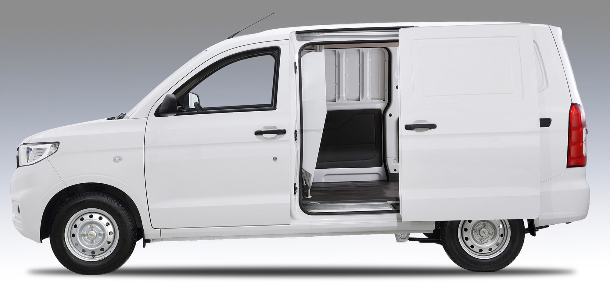 N400 Cargo: triple apertura de puertas